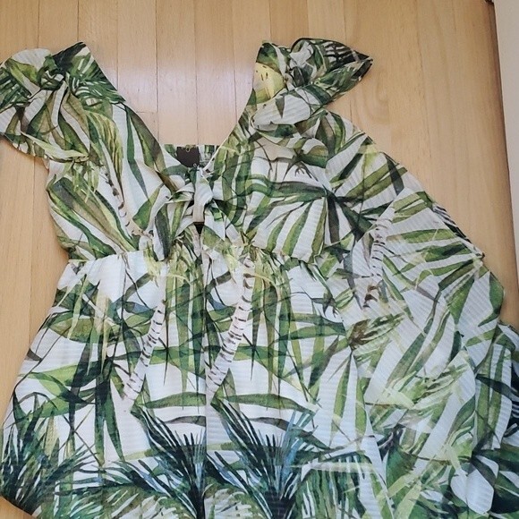 JUST TAYLOR PALM BAMBOO MAXIDRESS GREEN CREAM SIZE 8 EMPIRE WAIST FLUTTER SLEEVE - Picture 13 of 15